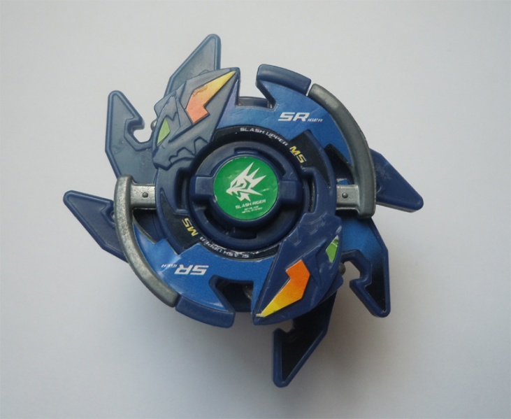 File:SlashRigerDarkBlue1.jpg