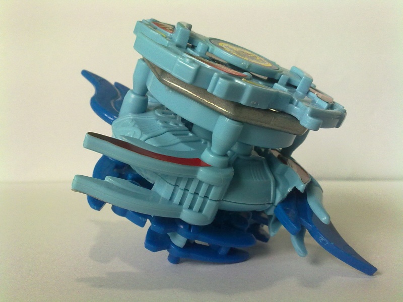 File:Griffolyon hiddenspiritbeybladeform sideview.jpg