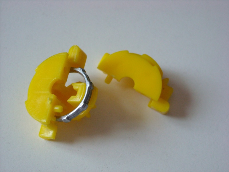 File:RightSGapart2.jpg