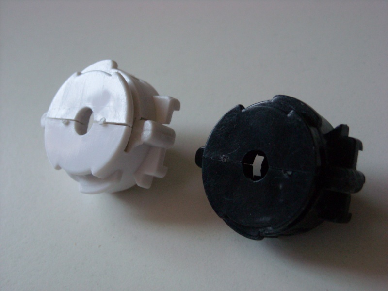 File:LeftvsrightSG.jpg