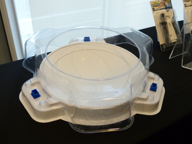 File:Beybladeburst stadiumlaunchergrip.jpg